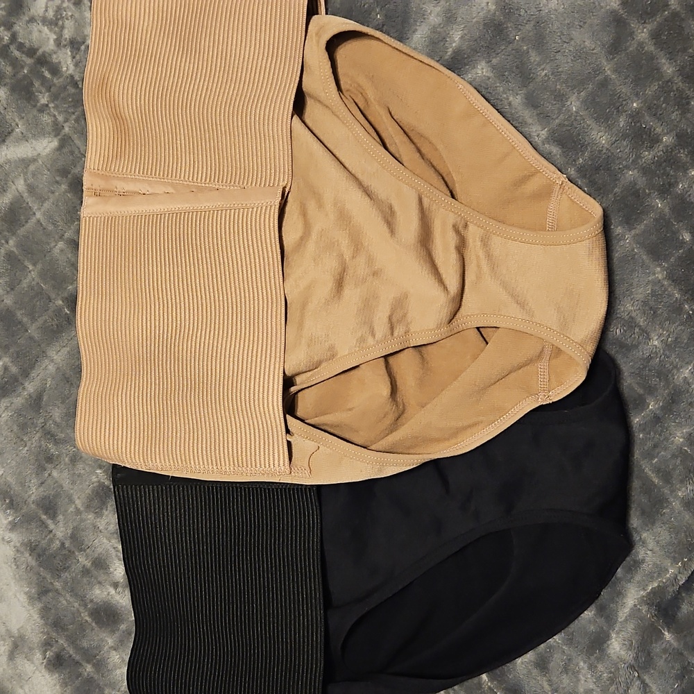 Beige and Black Waist Cincher Panties SIZE LARGE SKINNY GIRL.  $4.99 S/H